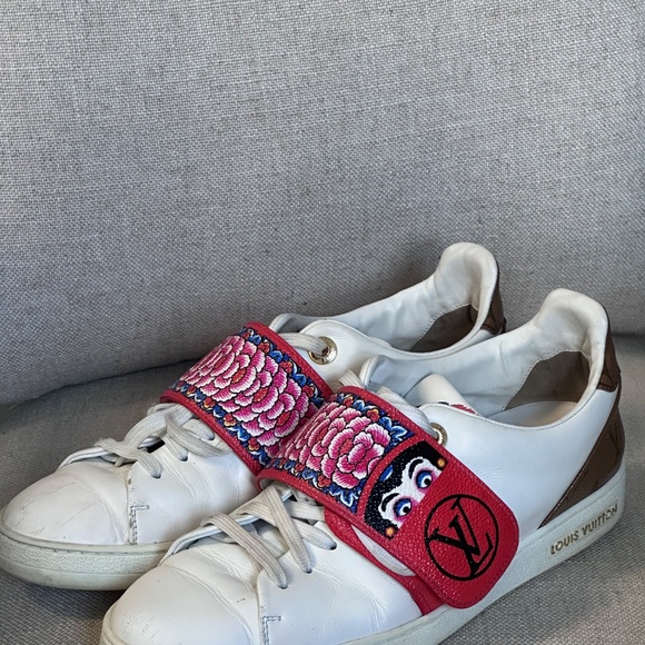 Louis Vuitton Kyoto sneaks - Picture 3 of 4
